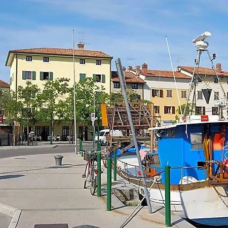 ホテル Citta Di Trieste 3*