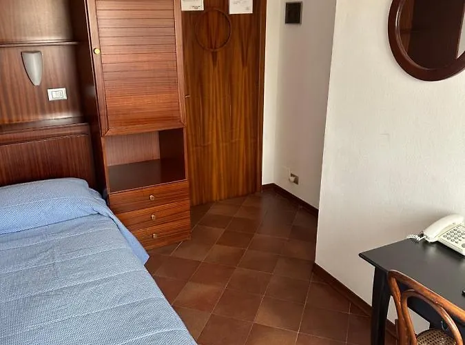 Szálloda Citta Di Trieste